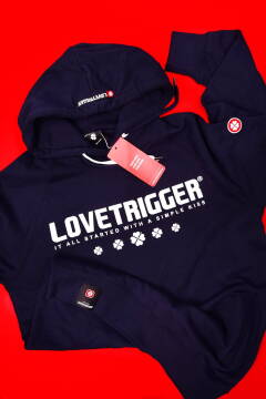 Bluza z logo LOVETRIGGER Bluza z logo LOVETRIGGER